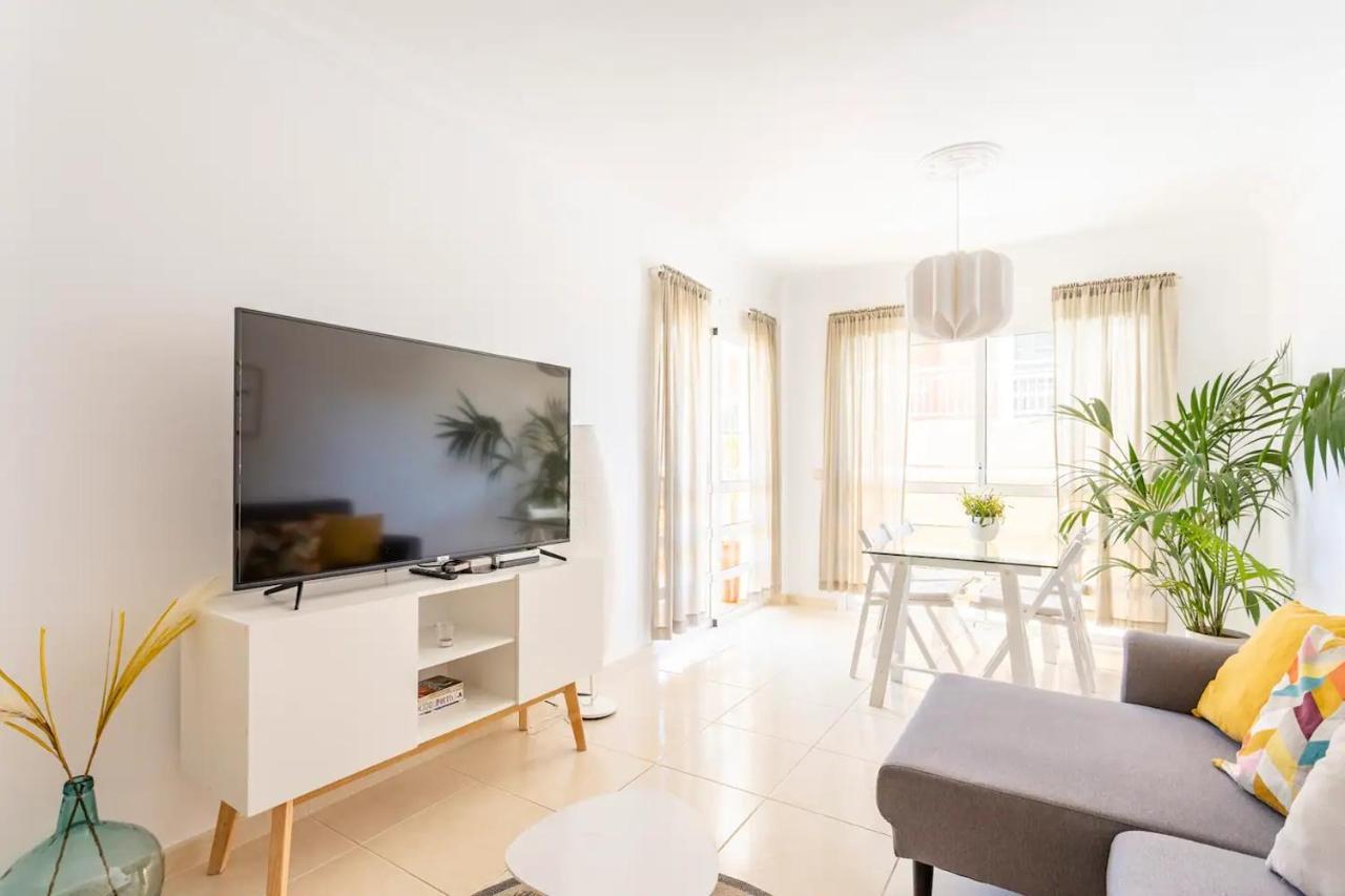 Amplio Y Comodo Apartamento En Callao Salvaje. Bagian luar foto